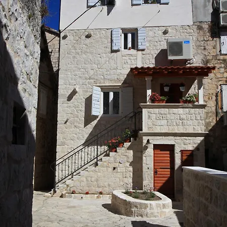 Kapar - Gajeta Apartamento Trogir